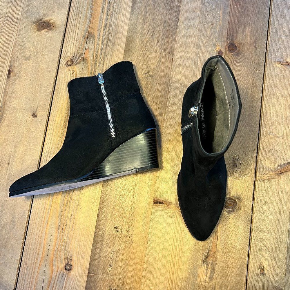 Adrienne Vittadini Vito  Black Bootie Size 8